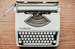 máquina de escrever · Bernard Hermant · Unsplash